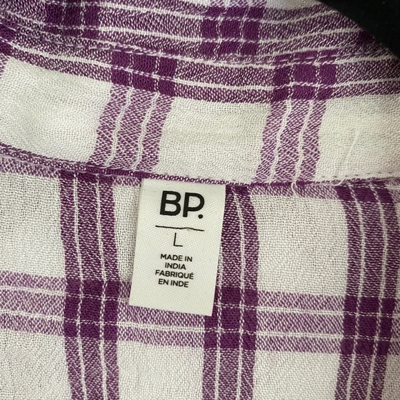 𝅺BP Casual Plaid Crop Boxy Short Sleeve Camp Shirt Large White Purple NWT - Picture 4 of 8